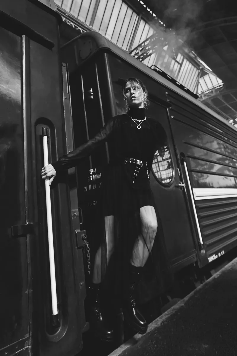 Fashion, Михаил Перов — кадр 7